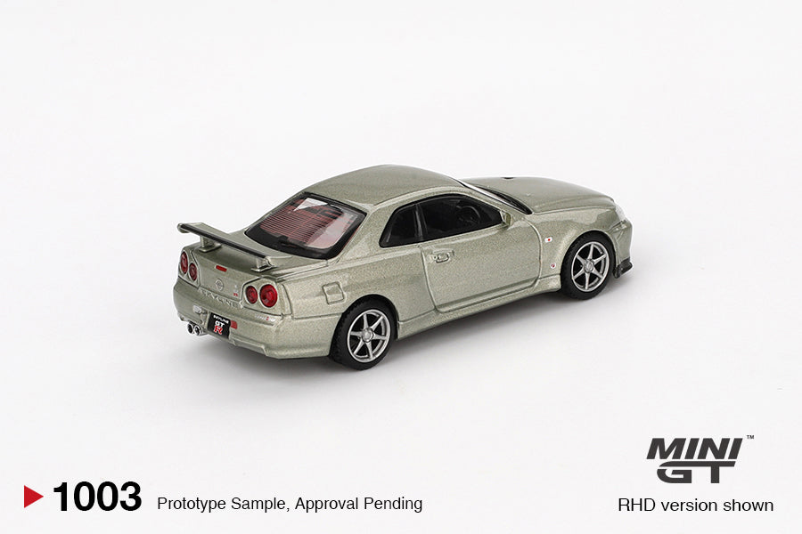 Mini GT #1003 - Nissan Skyline GT-R (R34) V-Spec II, Nur millenium jade | 1:64
