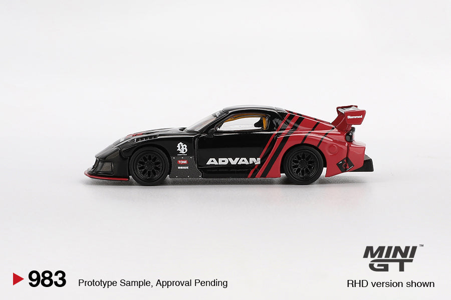 Mini GT #983 - Mazda RX-7 LB-Super Silhouette Advan, schwarz/rot | 1:64