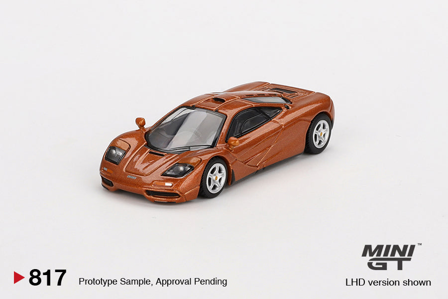 Mini GT #817 - McLaren F1, orange | 1:64