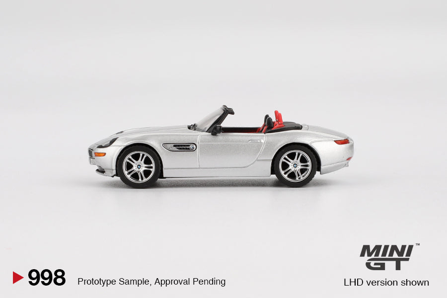 Mini GT #998 - BMW Z8, titan-silber | 1:64
