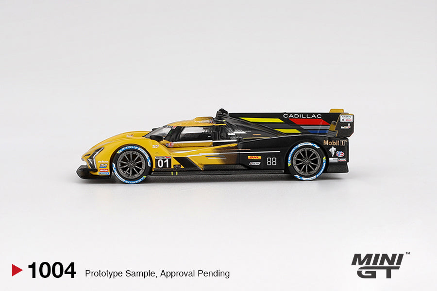 Mini GT #1004 - Cadillac V-Series.R #01 Cadillac Racing IMSA Sebring 12 Hrs, gelb/schwarz | 1:64