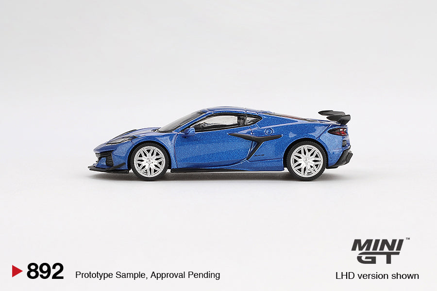 Mini GT #892 - Chevrolet Corvette Z06, blau | 1:64