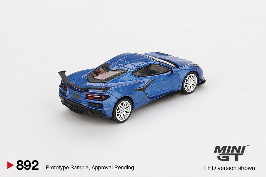 Mini GT #892 - Chevrolet Corvette Z06, blau | 1:64