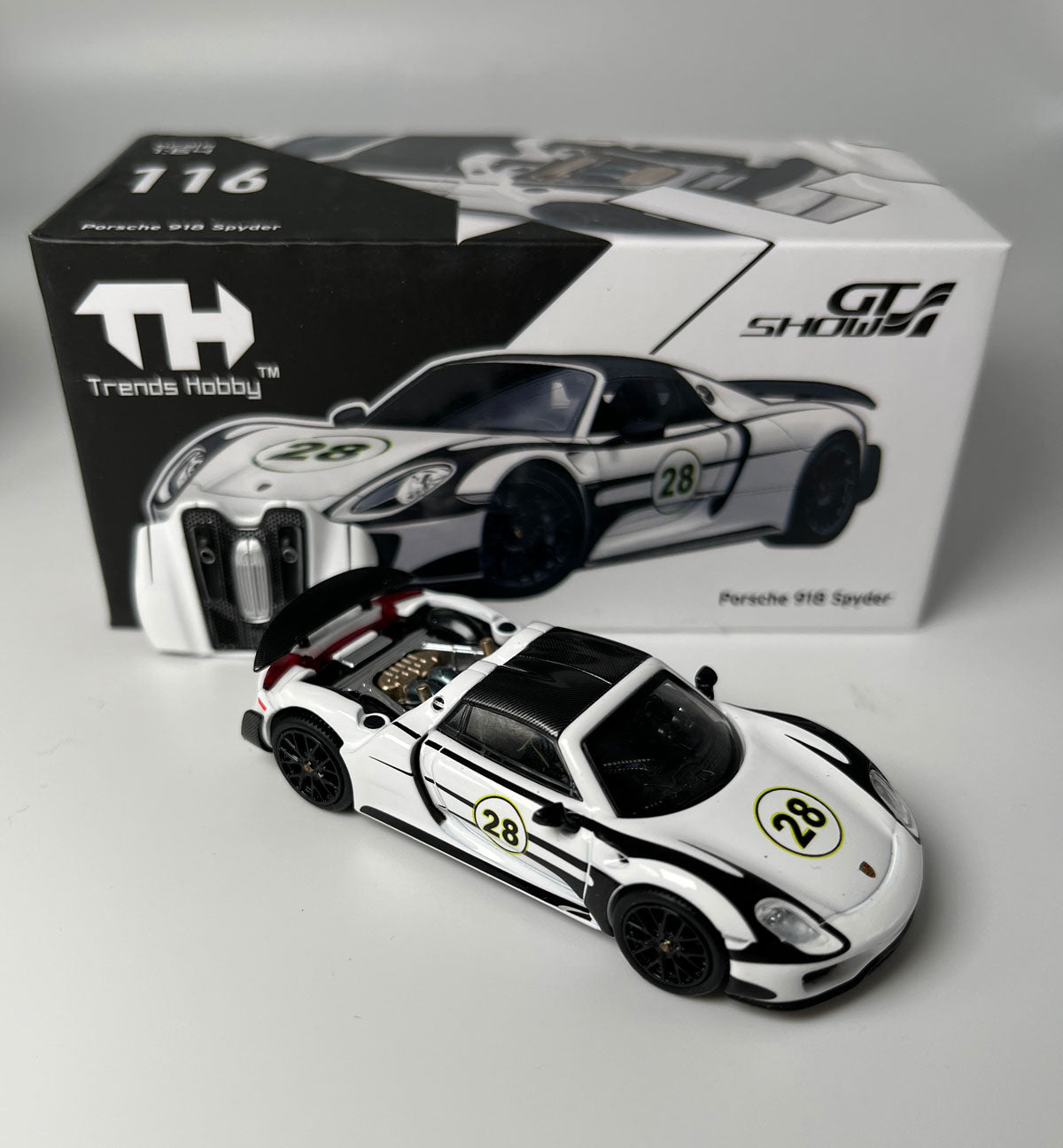 Trends Hobby - Porsche 918 Spyder GT Show 2026 LIMTED EDITION 1999 pcs, White | 1:64