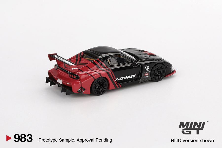 Mini GT #983 - Mazda RX-7 LB-Super Silhouette Advan, schwarz/rot | 1:64