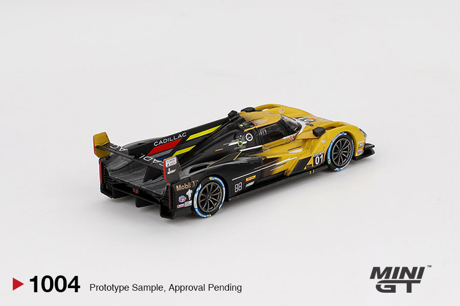 Mini GT #1004 - Cadillac V-Series.R #01 Cadillac Racing IMSA Sebring 12 Hrs, gelb/schwarz | 1:64