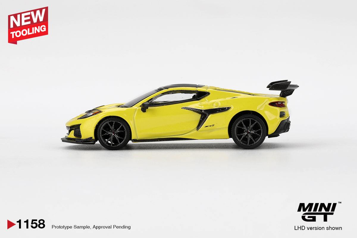 Mini GT #1158 - Chevrolet Corvette ZR1, Accelerate Yellow | 1:64