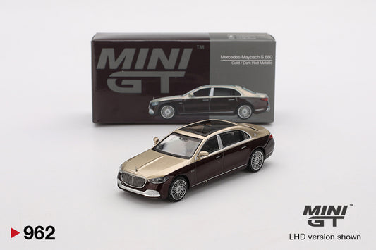 Mini GT #962 - Mercedes-Maybach S680, gold/rot | 1:64