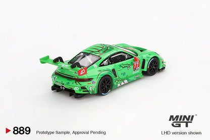 Mini GT #889 - Porsche 911 (992) GT3R #77 AO Racing Daytona 24 HRS 2nd Place, grün | 1:64
