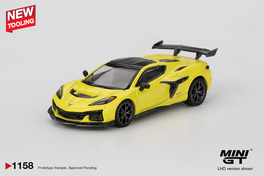 Mini GT #1158 - Chevrolet Corvette ZR1, Accelerate Yellow | 1:64