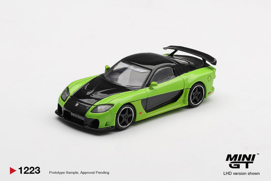 Mini GT #1223 - Mazda RX-7 VeilSide Fortune7, Green | 1:64