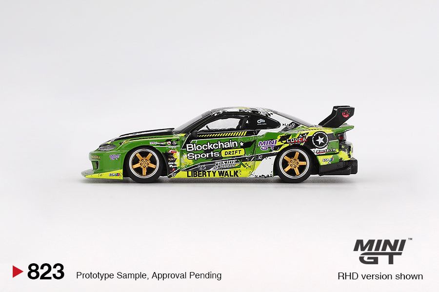 Mini GT #823 - Nissan Silvia S15 LB-Super Silhouette #555 V2 Formula Drift Japan, green/yellow | 1:64