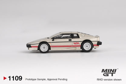 Mini GT #1109 - Lotus Esprit Turbo, metallic silver | 1:64
