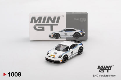 Mini GT #1009 - Porsche 911 (992) Dakar Rally Design Package 74, white | 1:64