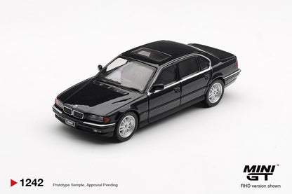 Mini GT #1242 - BMW 750IL, Black Sapphire | 1:64