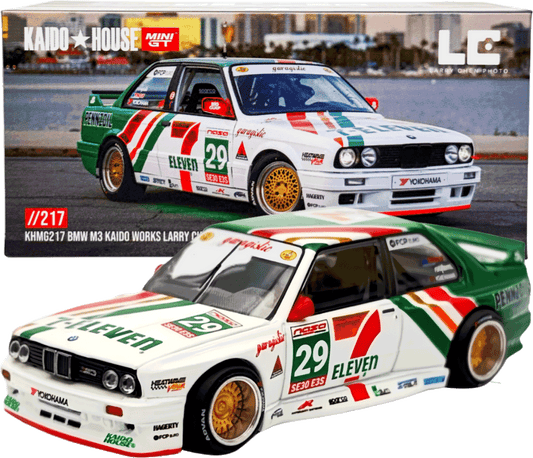 Kaido House - Mini GT: BMW M3 (E30) Kaido Works Larry Chen V1, USA Exclusive (KHMG217) inkl. CHANCE auf CHASE! | 1:64