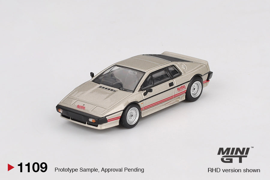Mini GT #1109 - Lotus Esprit Turbo, metallic silver | 1:64