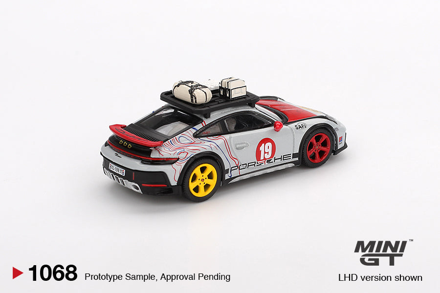 Mini GT #1068 - Porsche 911 (992) Dakar *Uncle Rally*, various | 1:64
